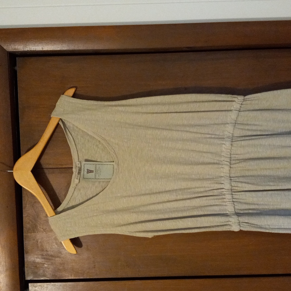 Cut•loose Dress - Picture 3 of 10